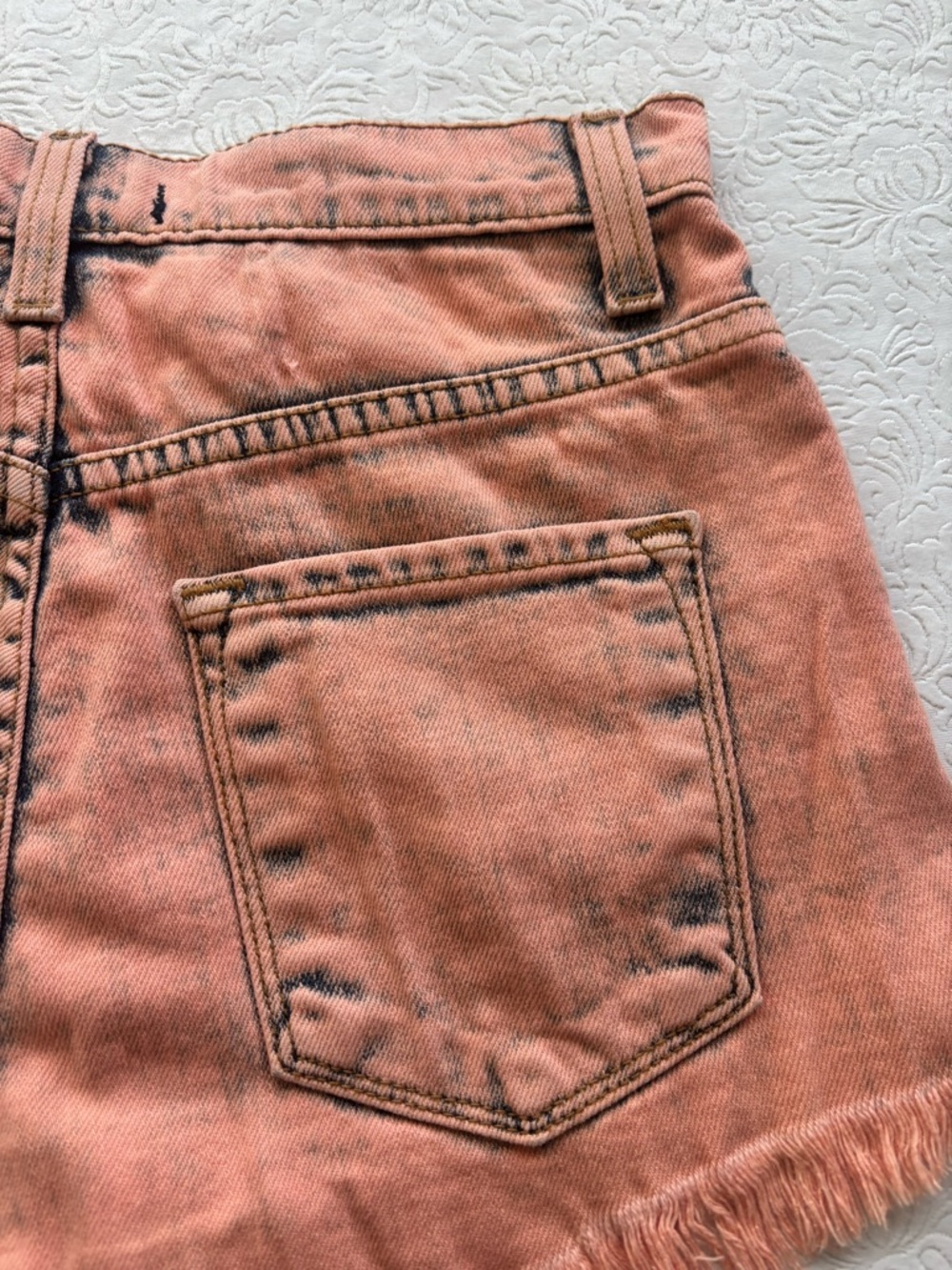 Vibrant M.I.U. Coral Distressed High-Rise Denim Shorts, Size Small - Picture 8 of 13
